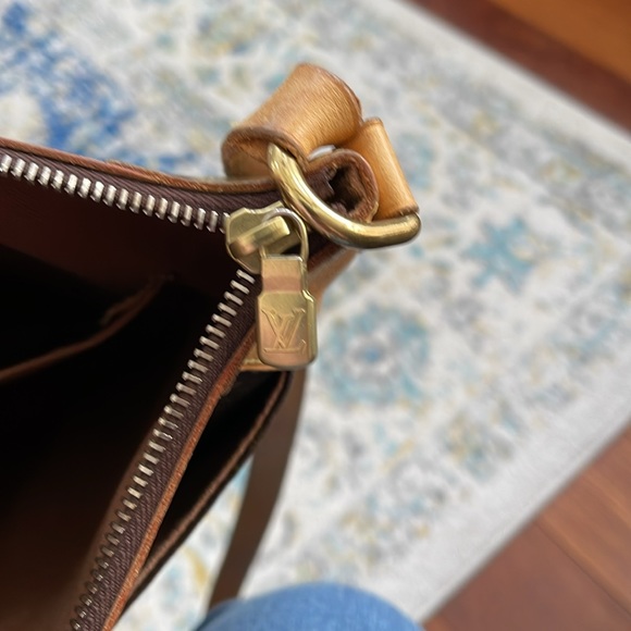 Authentic Louis Vuitton Odeon PM Purse - Picture 6 of 7